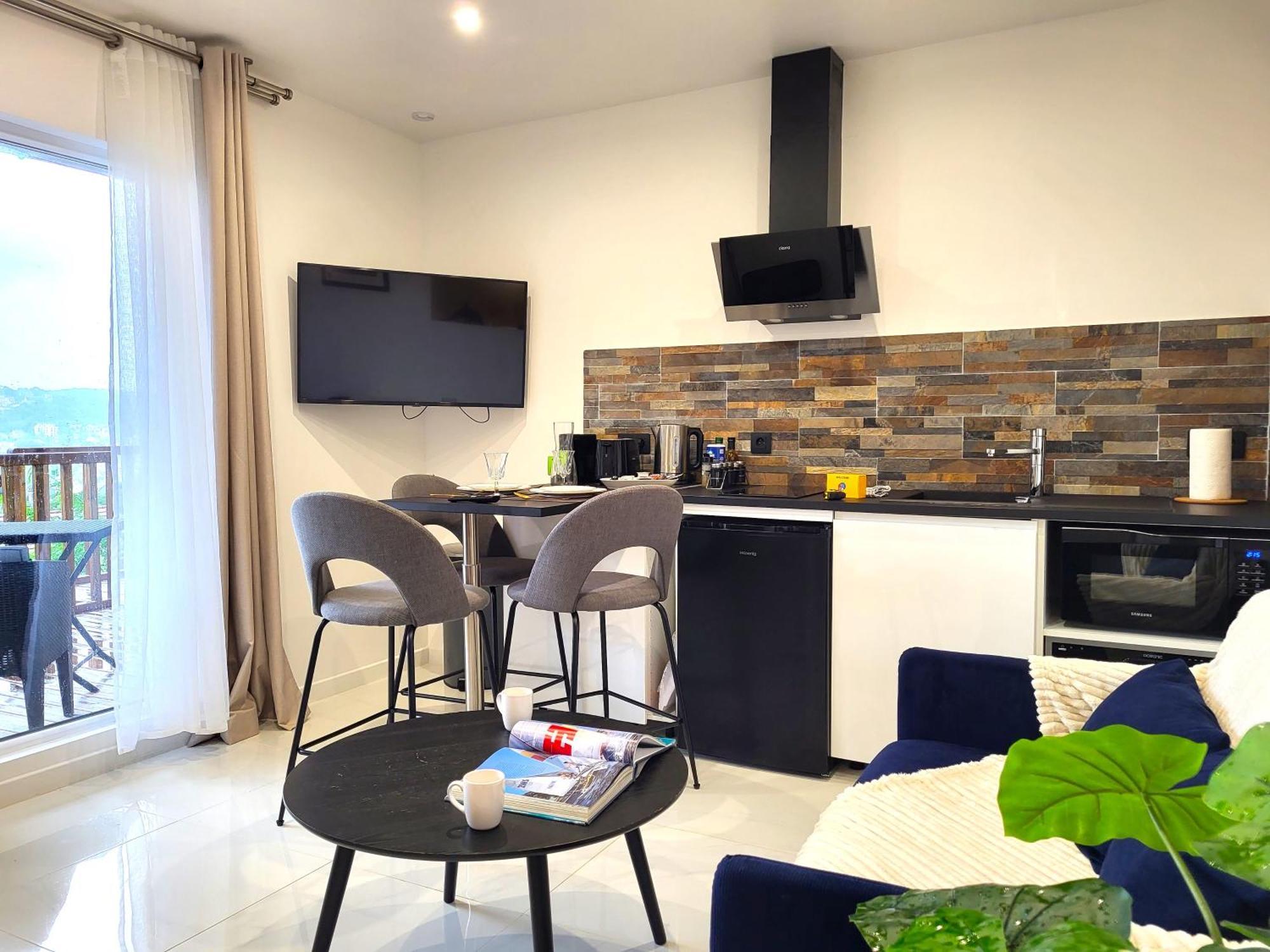 Le Bellevue - Beaux Appartements Avec Vue Splendide ปาเลโซ ภายนอก รูปภาพ