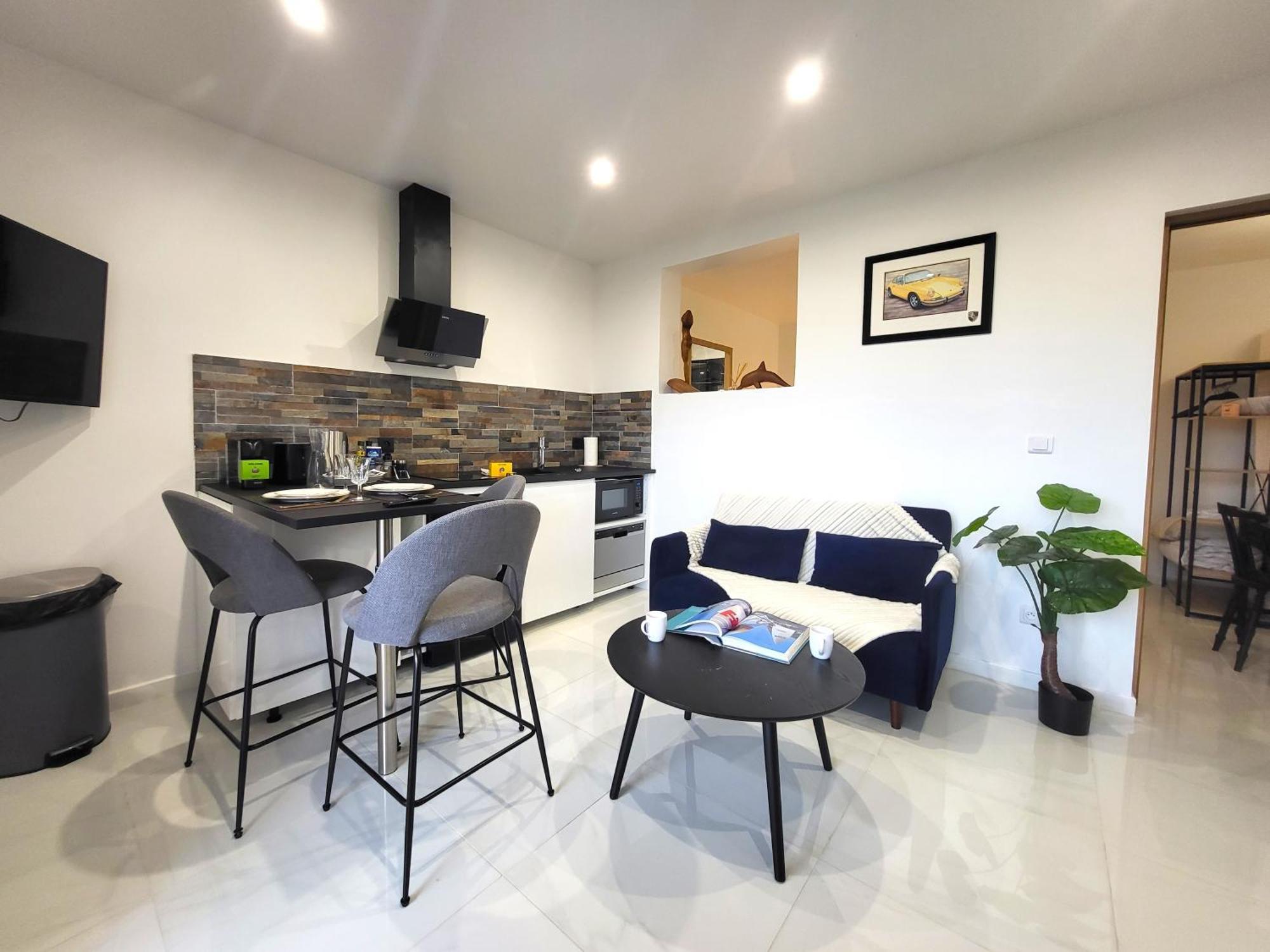 Le Bellevue - Beaux Appartements Avec Vue Splendide ปาเลโซ ภายนอก รูปภาพ